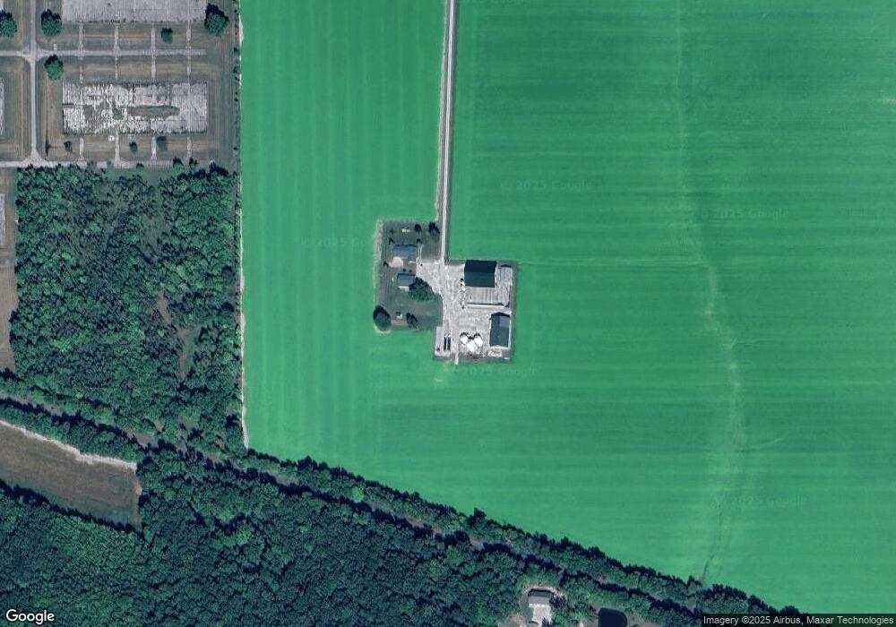 501 N Country Club Dr, Milan, IN 47031 - photo 1