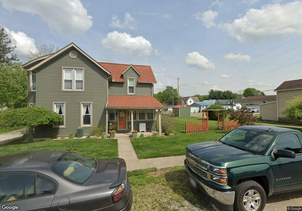 312 N 11th St, Coshocton, OH 43812 - photo 1