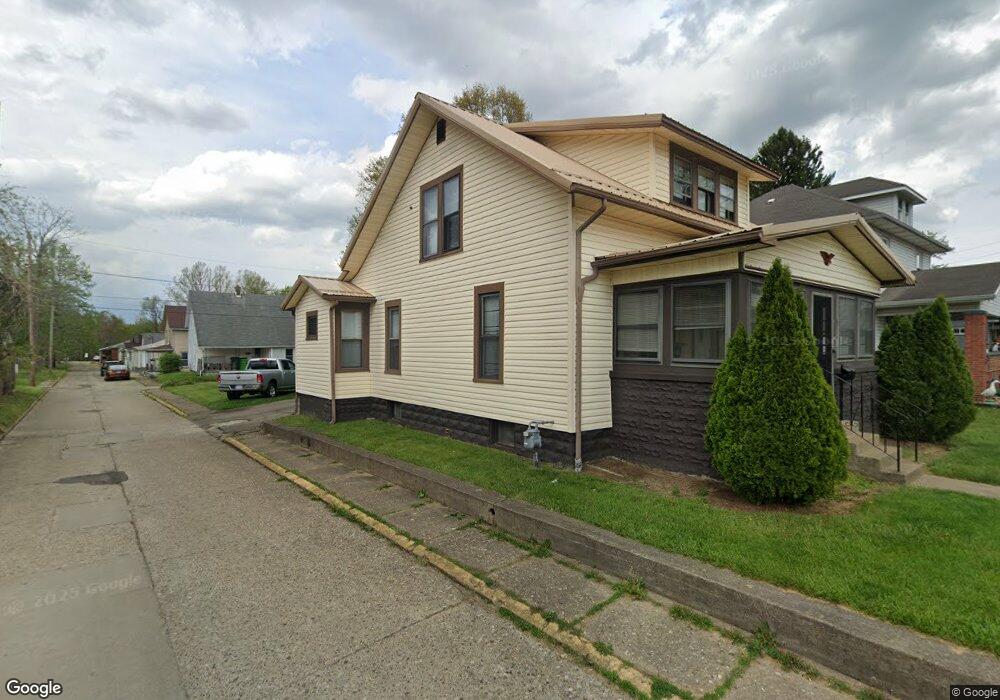 1332 Chestnut St, Coshocton, OH 43812 - photo 1