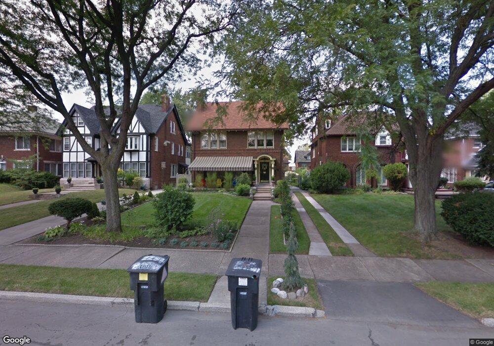 2254 W Boston Blvd, Detroit, MI 48206 - photo 1