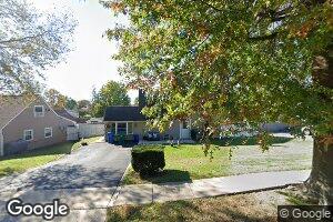 60 Holly Dr, Levittown, PA 19055