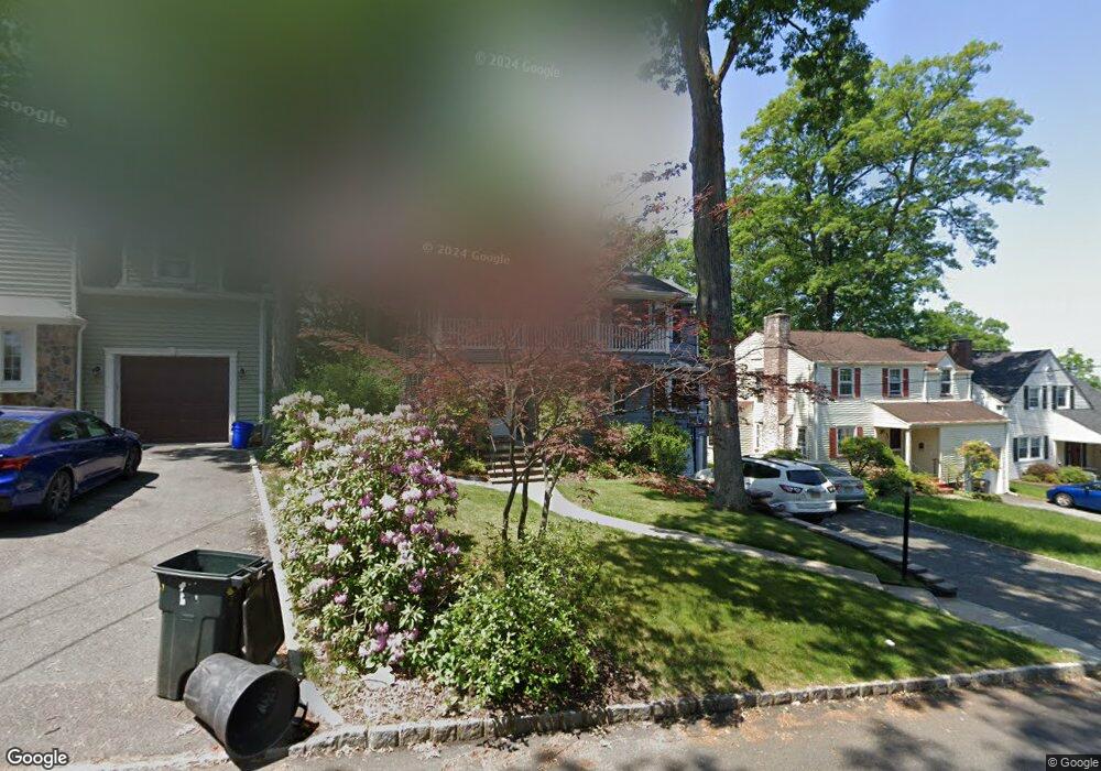 21 W Lawn Rd, Livingston, NJ 07039 - photo 1