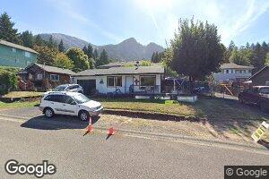 19 SW Venture St, Cascade Locks, OR 97014