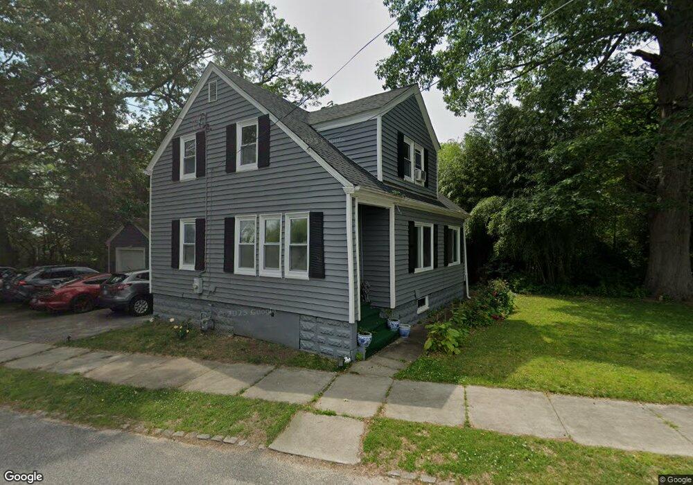 31 Lakeside Ave, Cranston, RI 02910 - photo 1