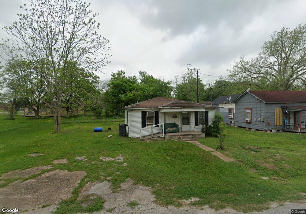 3312 Nolan Ave, Bay City, TX 77414 - photo 1