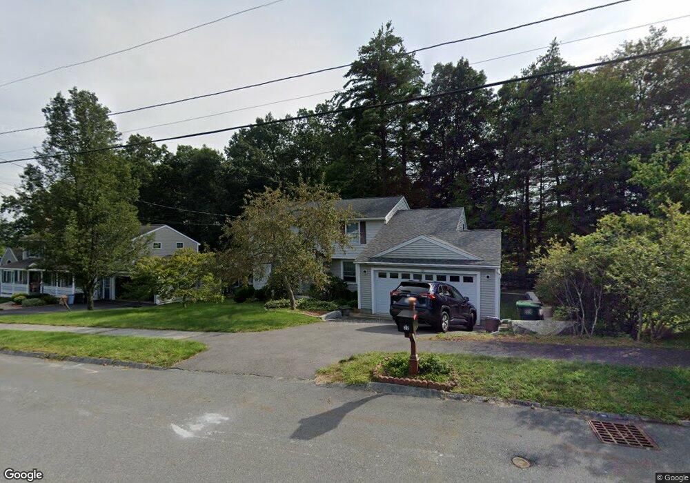 22 Mckenna Dr, Nashua, NH 03062 - photo 1