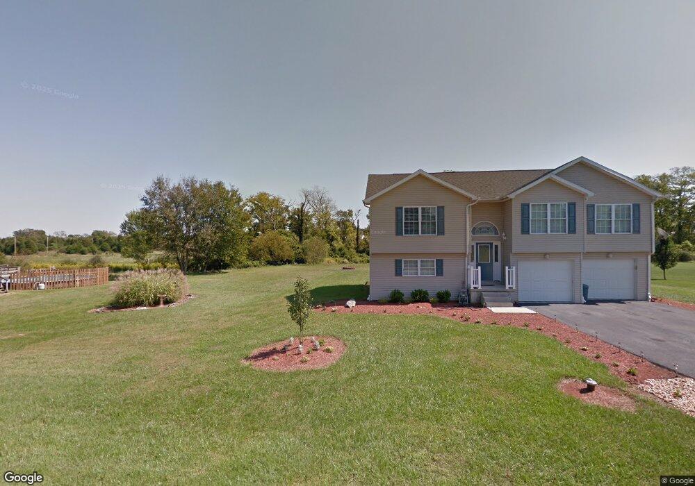 326 Hollida Ln, Martinsburg, WV 25404 - photo 1