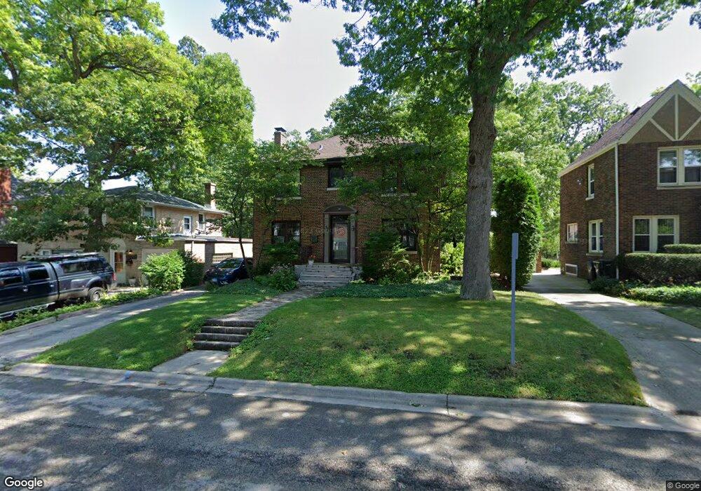 307 Oak Crest St, Waukegan, IL 60085 - photo 1