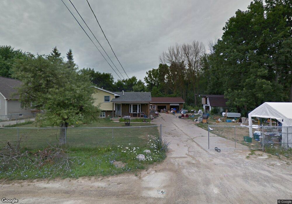 5136 Brobeck St, Flint, MI 48532 - photo 1