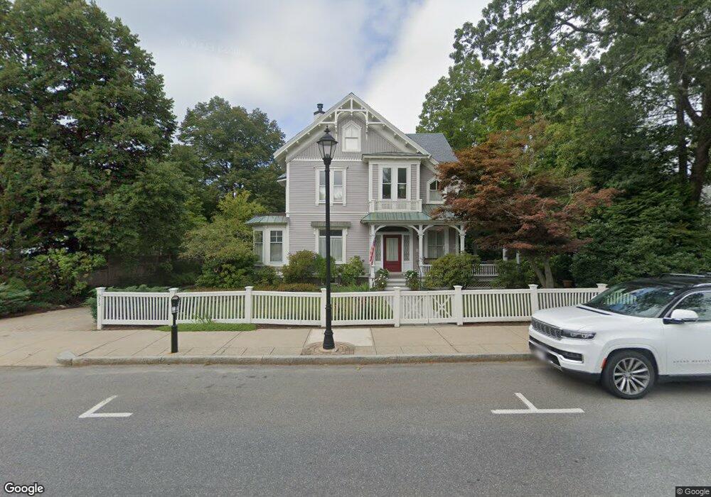 619 Washington St unit C, Wellesley, MA 02482 - photo 1