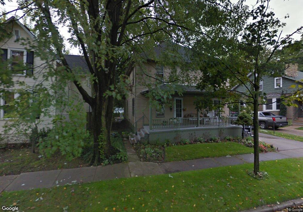 113 Muir Rd, Grosse Pointe Farms, MI 48236 - photo 1