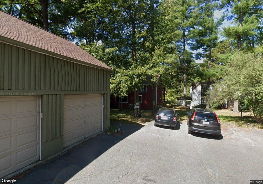 67 Pine Grove unit 67, Amherst, MA 01002 - photo 1