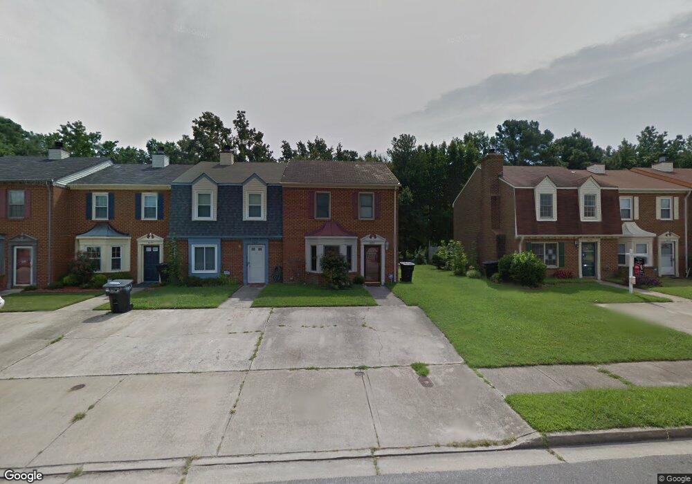 5675 Rivermill Cir, Portsmouth, VA 23703 - photo 1