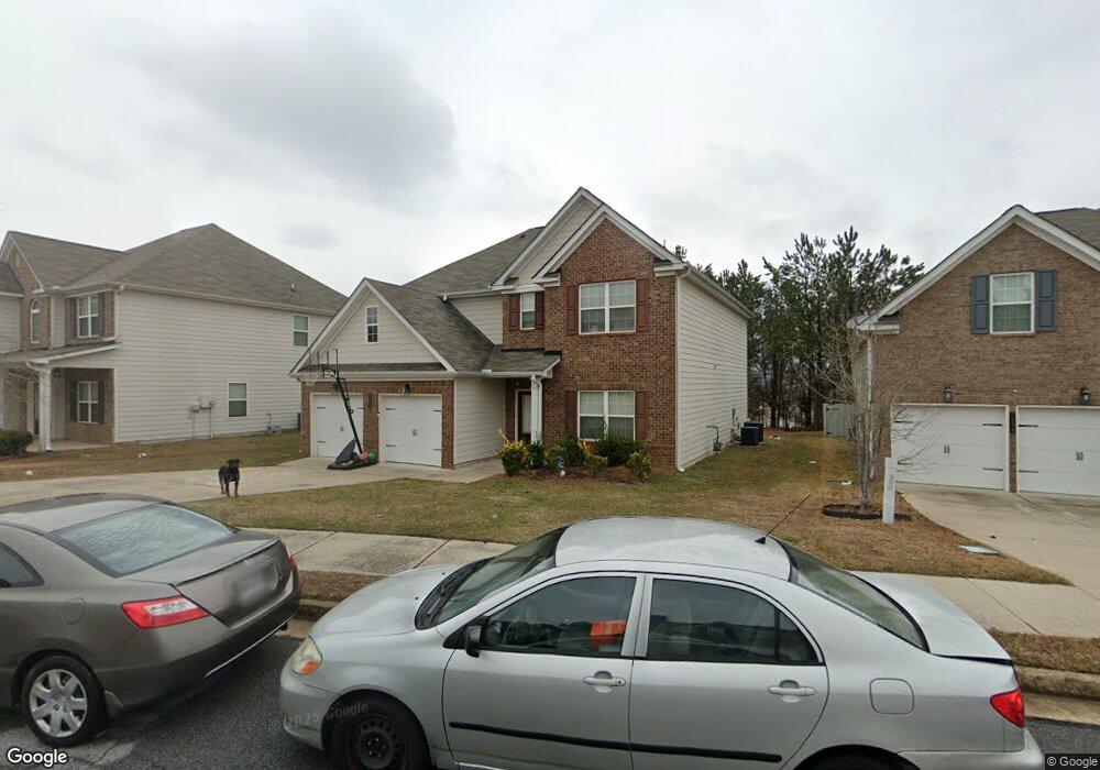 2692 Lower Village Dr unit 33, Ellenwood, GA 30294 - photo 1