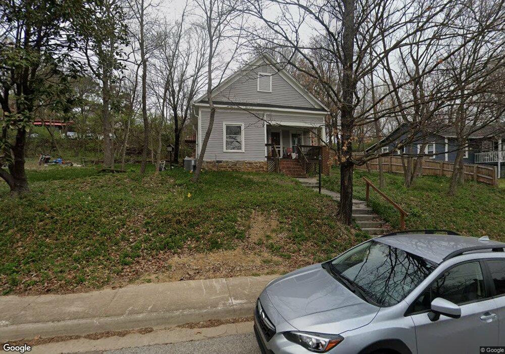 12 E South St, Fayetteville, AR 72701 - photo 1