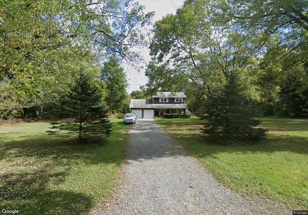 82 Hampton Rd, Pittstown, NJ 08867 - photo 1