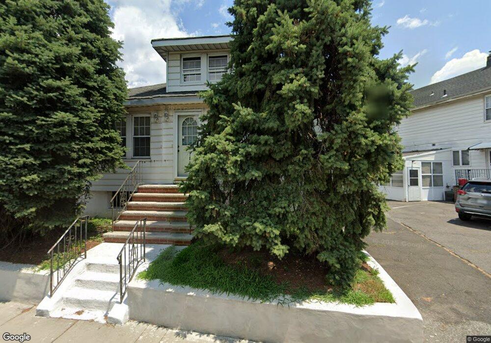 758 Riverside Ave, Lyndhurst, NJ 07071 - photo 1