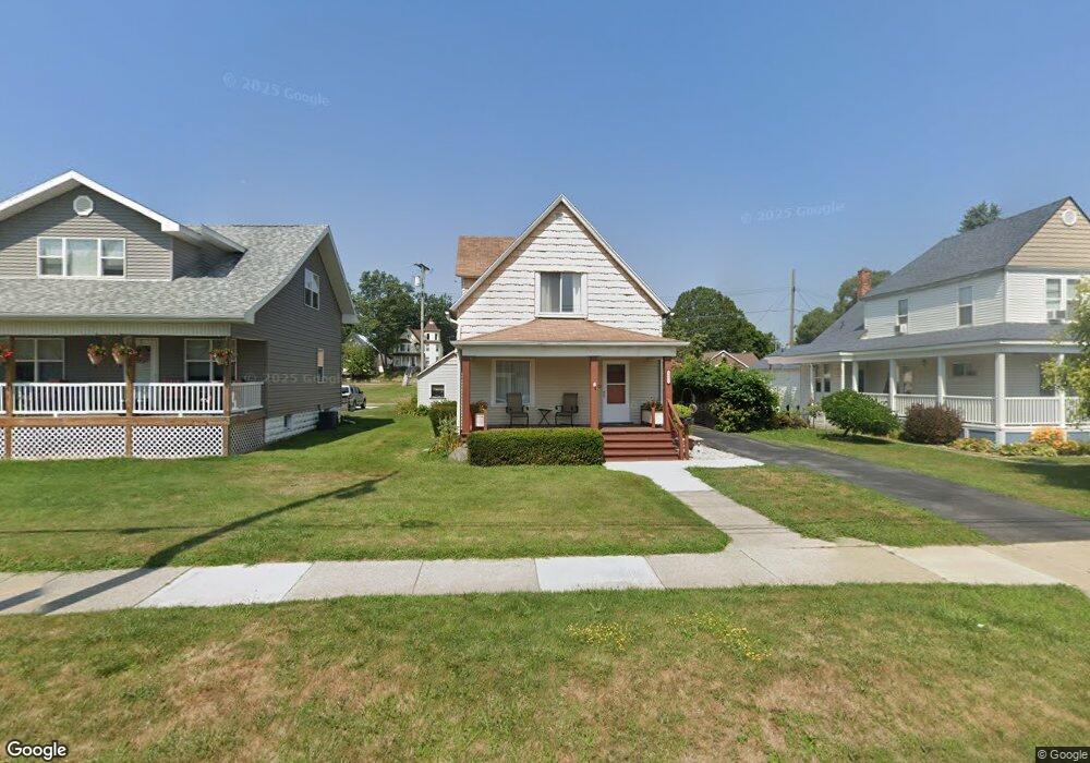 3831 Military St, Port Huron, MI 48060 - photo 1