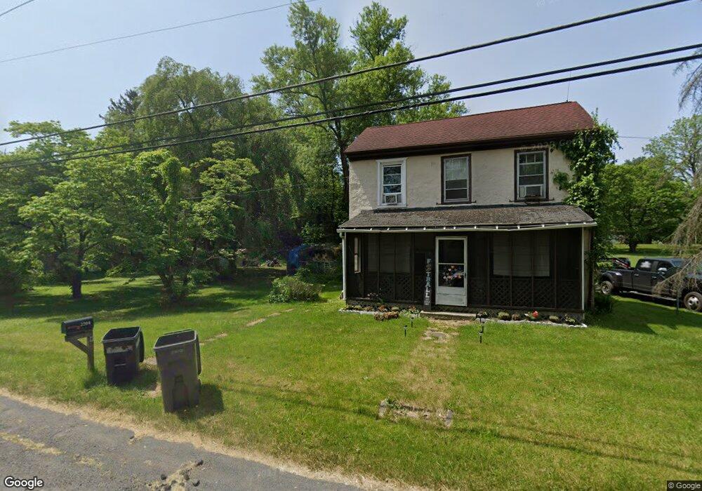 2584 E Main St, Douglassville, PA 19518 - photo 1