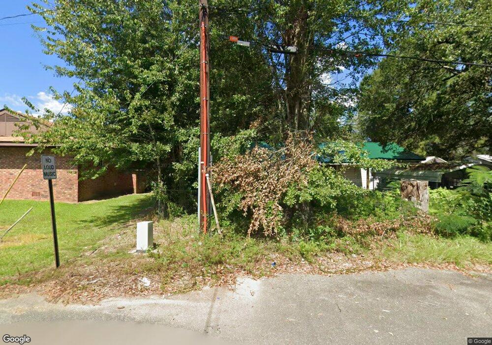 1104 Halsey St, Deridder, LA 70634 - photo 1