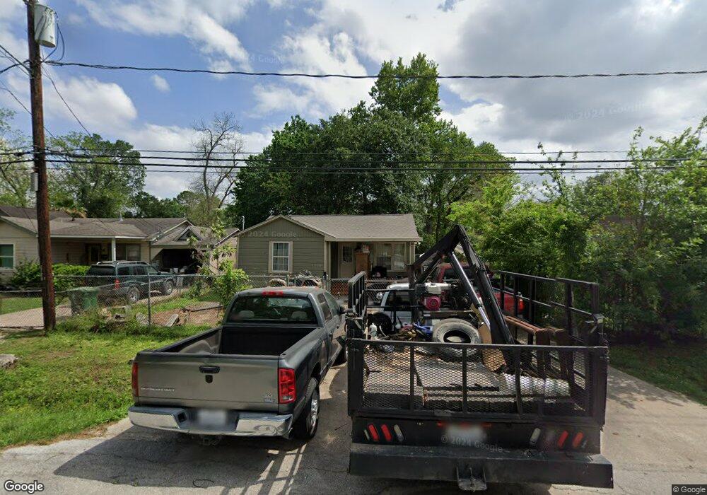 1316 De Boll St, Houston, TX 77022 - photo 1