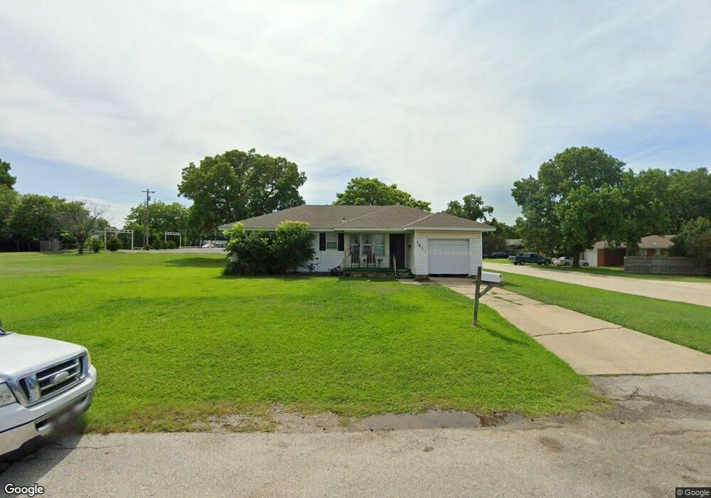 1611 Wolverton St, Ardmore, OK 73401 - photo 1