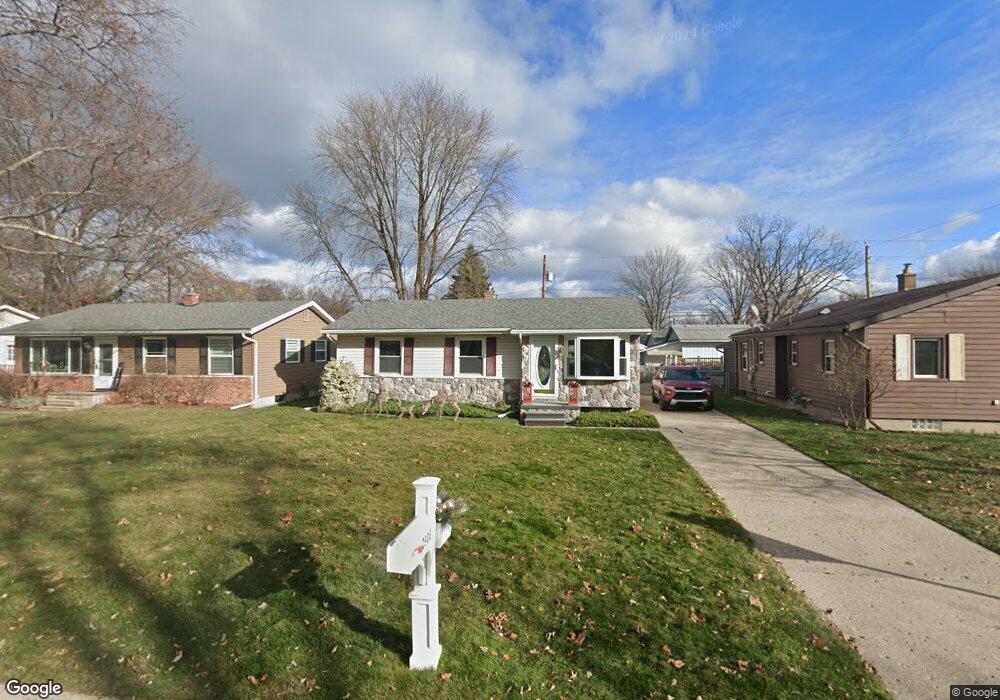 2908 19th Ave, Port Huron, MI 48060 - photo 1