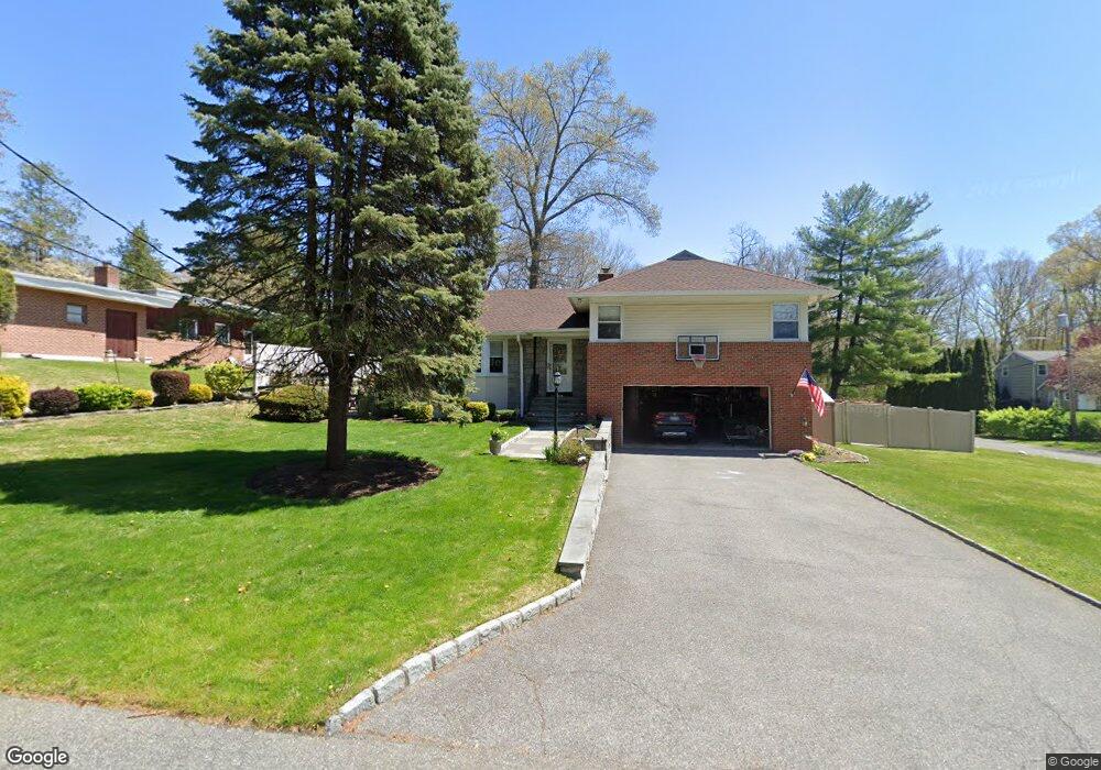 377 Crestwood Ave, Tuckahoe, NY 10707 - photo 1