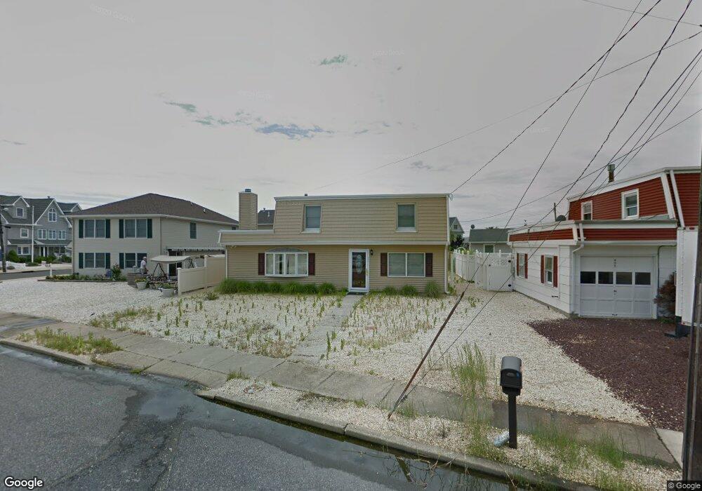 453 Biscayne Ct, Lavallette, NJ 08735 - photo 1