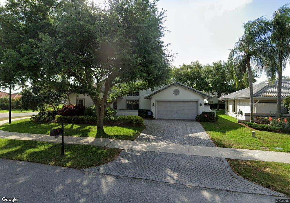 2850 Hidden Hollow Ln, Davie, FL 33328 - photo 1