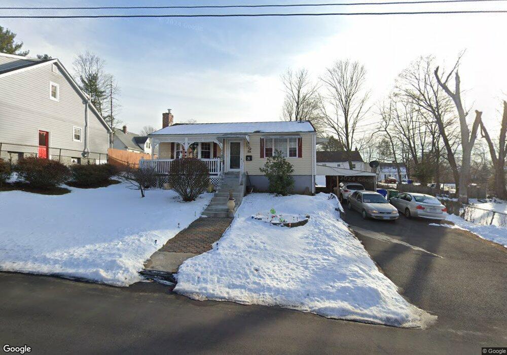 31 Hubbard St, Bloomfield, CT 06002 - photo 1