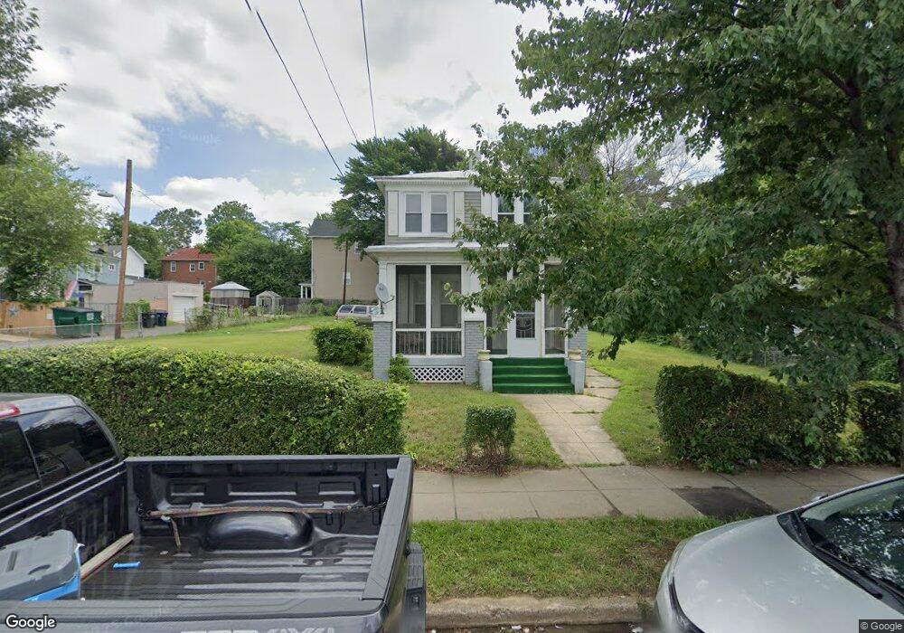 917 44th St NE, Washington, DC 20019 - photo 1