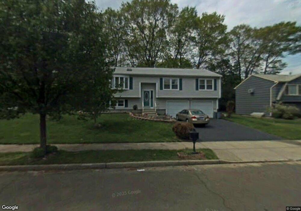 112 Pheasant Rd, West Haven, CT 06516 - photo 1