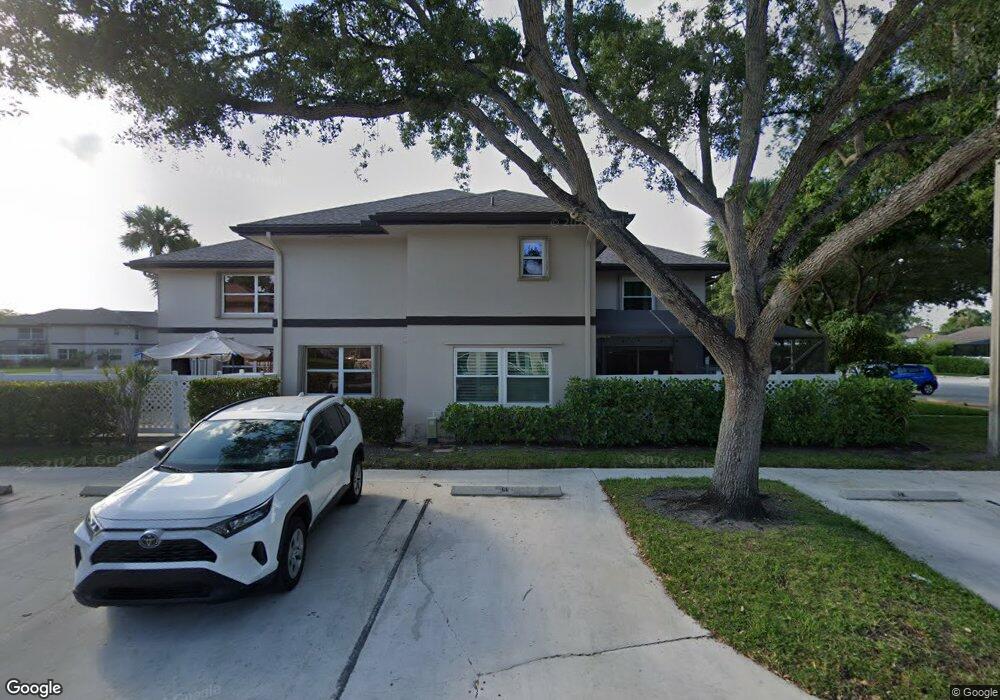 7 Amherst Ct unit B, Royal Palm Beach, FL 33411 - photo 1