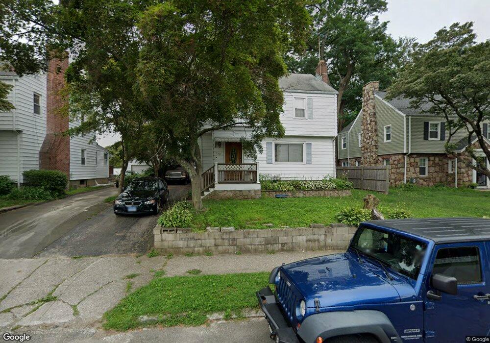 879 Burnsford Ave, Bridgeport, CT 06606 - photo 1