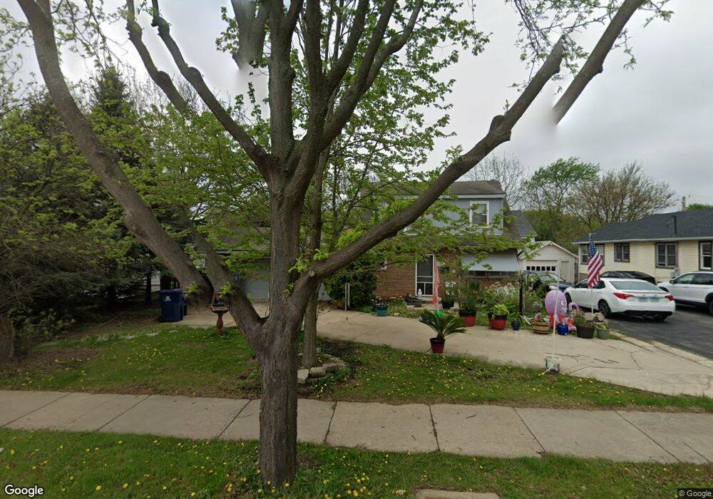 1021 N Washington St, Naperville, IL 60563 - photo 1