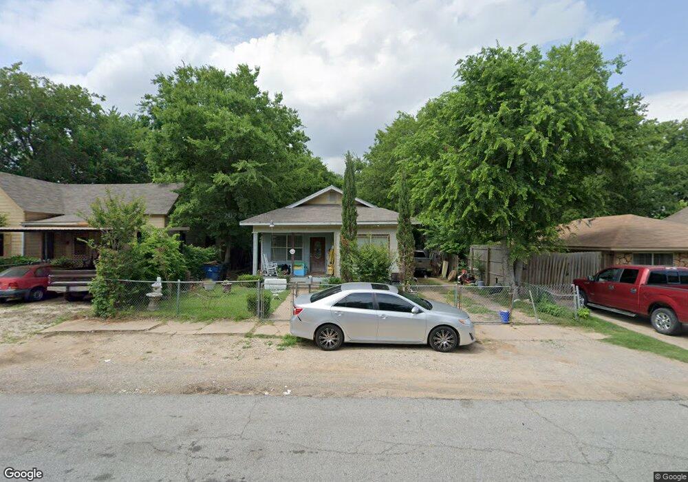 523 W Murray St, Denison, TX 75020 - photo 1