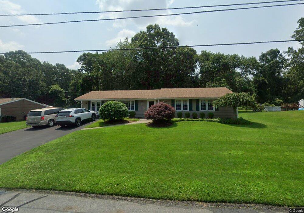 30 Mishawum Dr, South Dartmouth, MA 02748 - photo 1