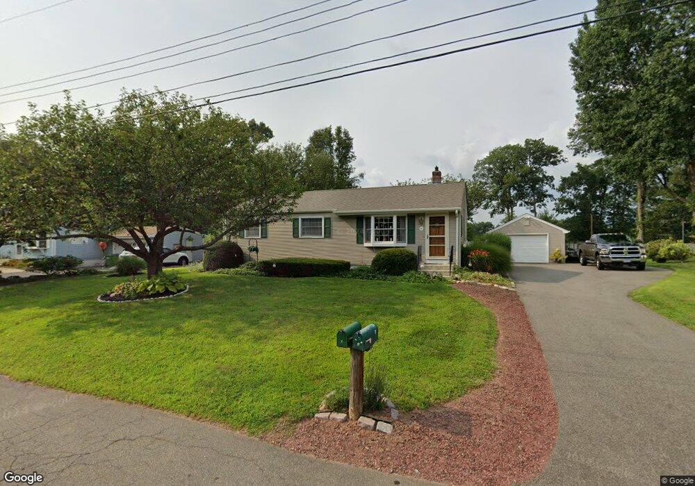 4 Laurel Dr, Cromwell, CT 06416 - photo 1