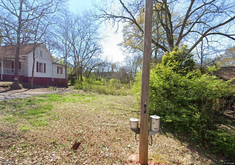 328 Spring St, Commerce, GA 30529 - photo 1