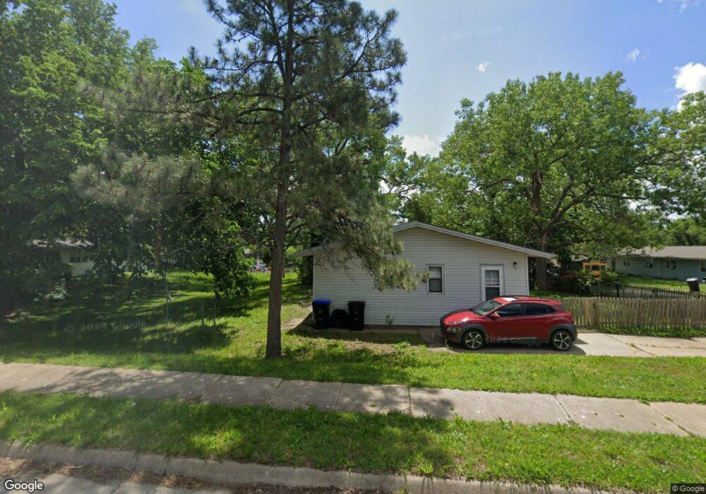 6702 SW Rockpost Rd, Topeka, KS 66619 - photo 1