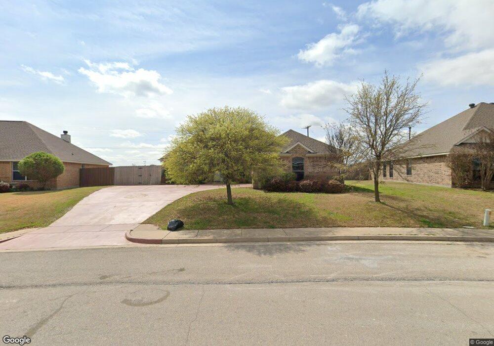 320 Lockwood Ln, Weatherford, TX 76087 - photo 1