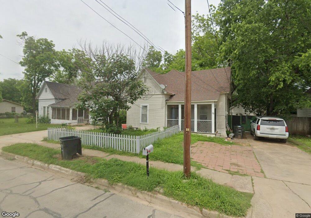 738 N Robinson St, Cleburne, TX 76031 - photo 1