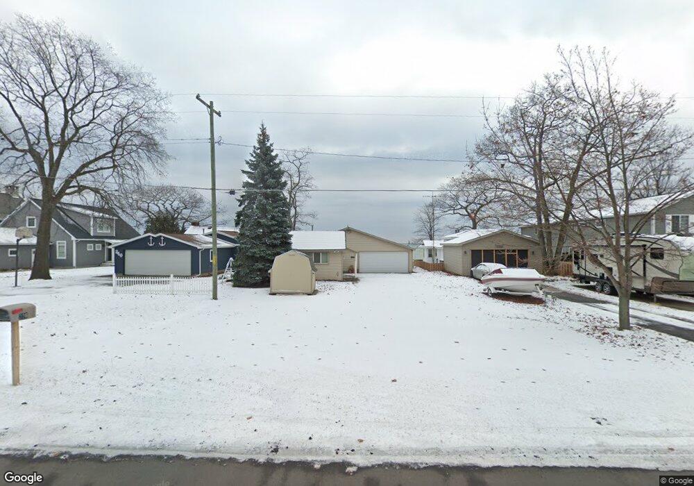 336 N Huron Rd, Au Gres, MI 48703 - photo 1