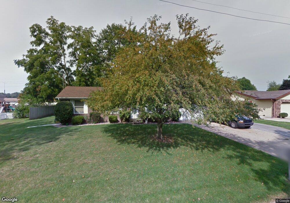 1704 Greenway St, La Porte, IN 46350 - photo 1