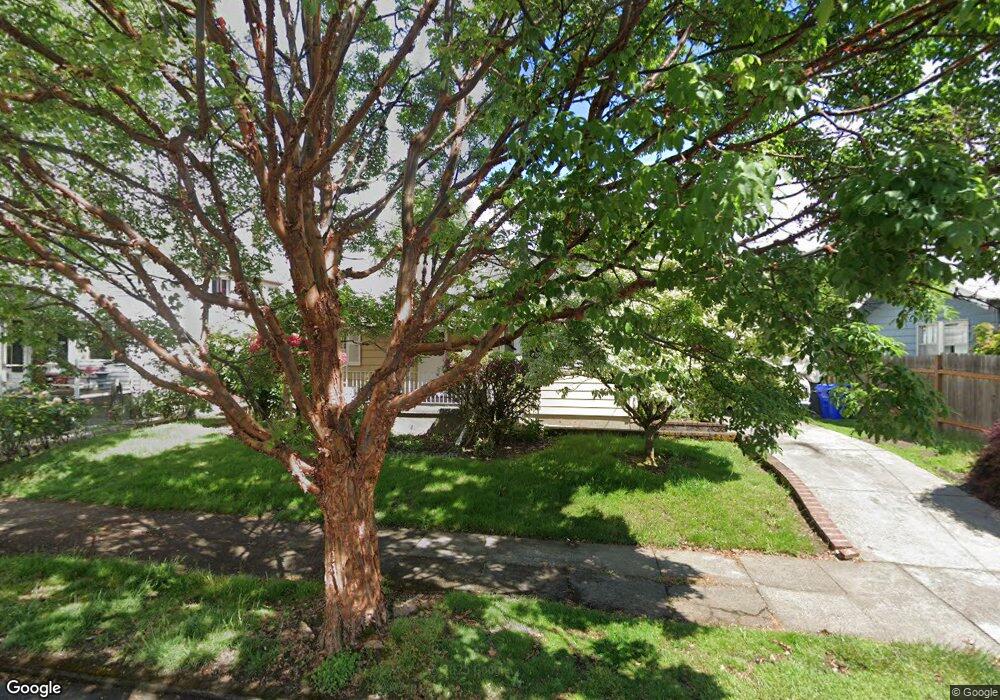 1525 N Kilpatrick St, Portland, OR 97217 - photo 1