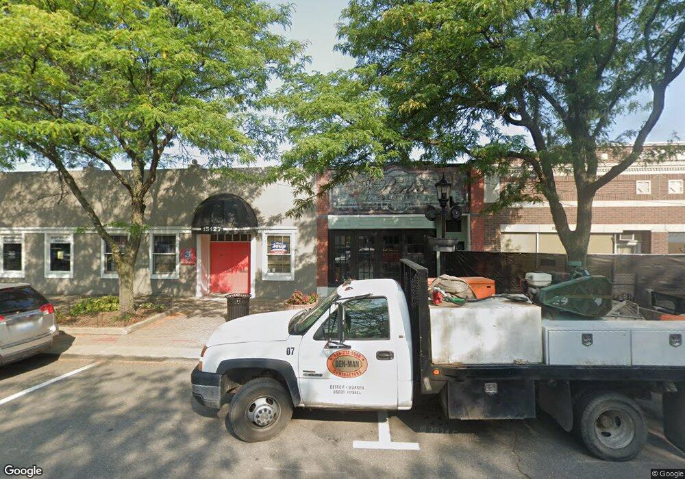 15121 Kercheval Ave, Grosse Pointe Park, MI 48230 - photo 1