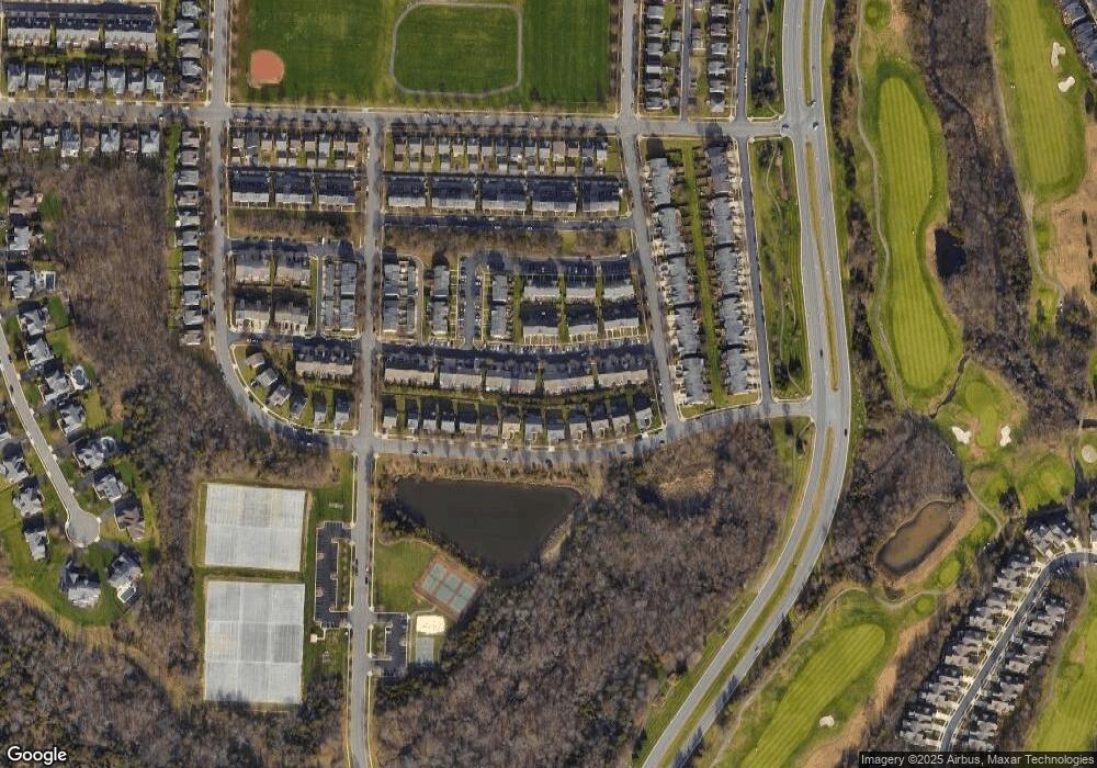 42815 Shaler St, Chantilly, VA 20152 - photo 1