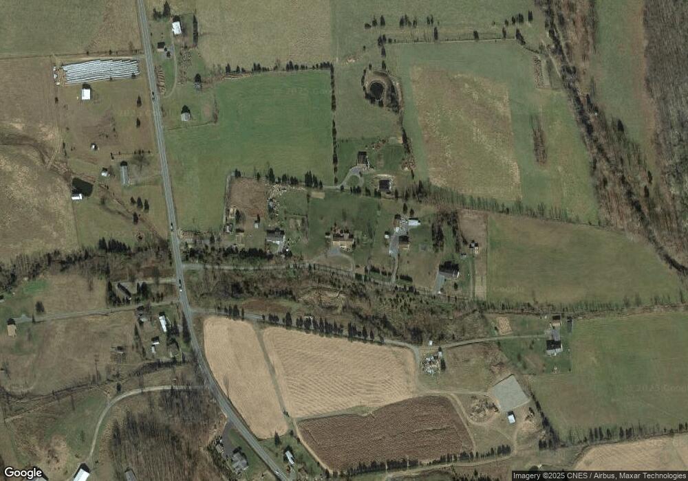 109 Scenic Dr, Maysville, WV 26833 - photo 1