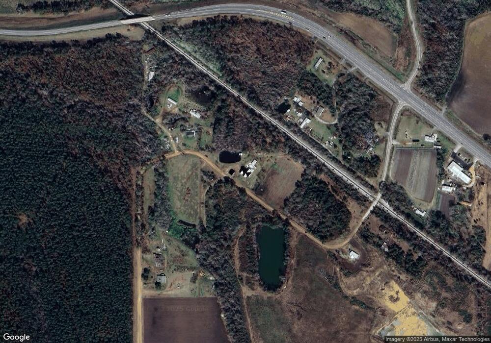 390 Mitchell Rd, Douglas, GA 31535 - photo 1